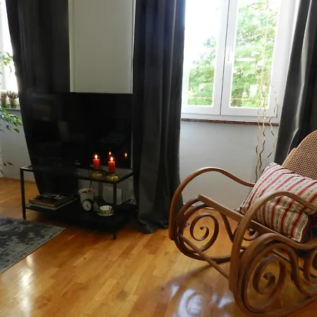 Markaat Apartment Pula