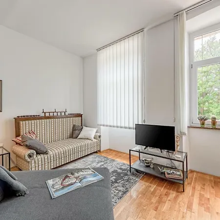 Markaat Apartman Póla
